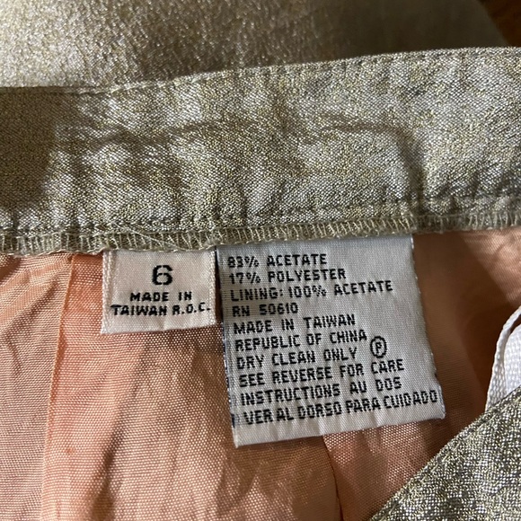 Vintage Metallic Skirt - Picture 6 of 6